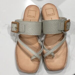 Dolce Vita Women's Textured Sandals in ivory